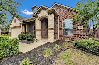 556 Bretts Way, Burleson, TX 76028