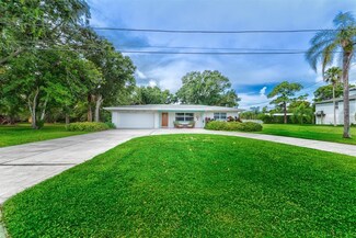 325 Sunset Way, Palm Harbor, FL 34683