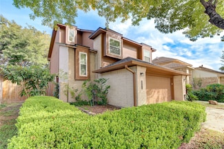8746 E Rylander Cir, Houston, TX 77071