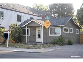 1574 SE 50th Ave, Portland, OR 97215