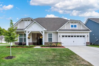 2795 Lanai Ln, Greenwood, IN 46143