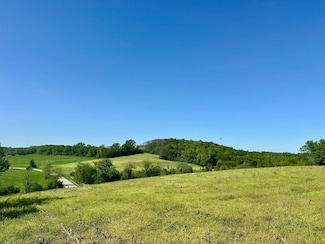 14 Johnson Rd, Chester, NY 10918