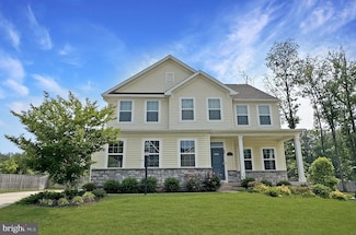 15167 Haymarket Landing Dr, Haymarket, VA 20169