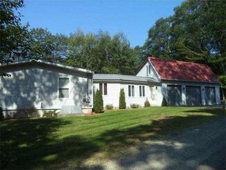 51 Rogers Rd, Hebron, NH 03241