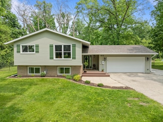 2832 County Road O S, Delavan, WI 53115
