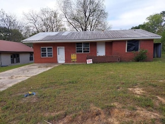 505 W Frazior St, Linden, TX 75563
