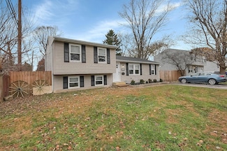 4940 Brewster Dr, Columbus, OH 43232