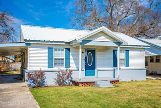 115 Hector St, Lafayette, LA 70506