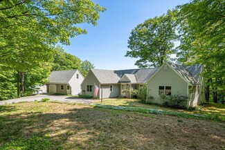 552 Center Rd, Hillsborough, NH 03244