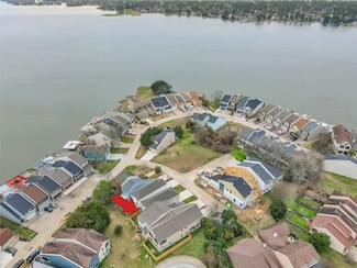 111 Capetown Way, Montgomery, TX 77356