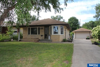 6901 Benton St, Lincoln, NE 68507