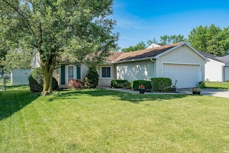 606 Larch Ln, Fort Wayne, IN 46825
