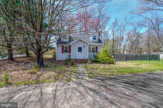 1884 Cedar Dr, Severn, MD 21144