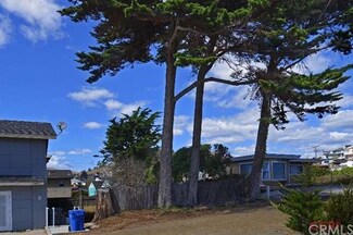 53 El Sereno Ave, Cayucos, CA 93430