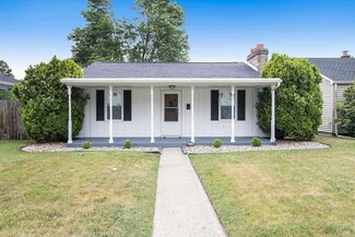 222 N Hawthorne Dr, South Bend, IN 46617