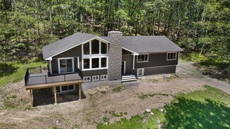 226 Shawanga Lodge Rd, Bloomingburg, NY 12721