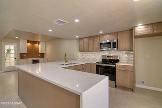 3033 N Placita Chorro, Tucson, AZ 85715