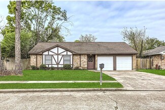 11319 Angelique Dr, Houston, TX 77065