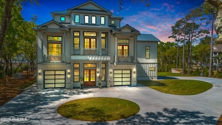 9102 River Rd, Wilmington, NC 28412