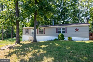 2501 River Rd, Reading, PA 19605
