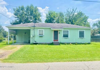 410 E Perrodin St, Rayne, LA 70578
