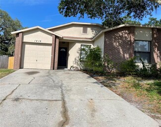 1416 Vinetree Dr, Brandon, FL 33510
