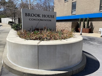 99 Pond Ave Unit 407, Brookline, MA 02445