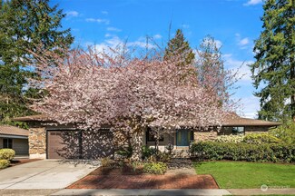 19714 108th Ave NE, Bothell, WA 98011