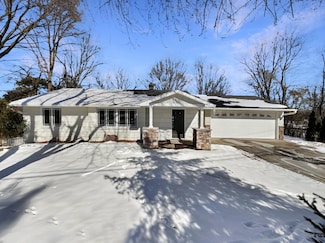 4631 Lynwood Terrace, Minnetonka, MN 55345