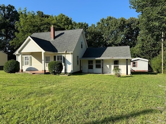 151 Homewood Dr, Lynchburg, VA 24502