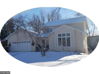 5245 Clayton Dr, Maple Plain, MN 55359