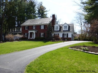 21 Slingerlands St, Slingerlands, NY 12159