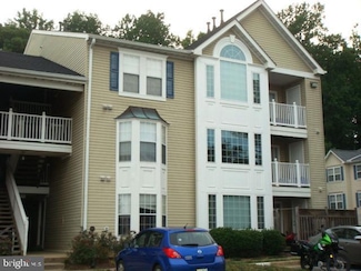 9220 Cardinal Forest Ln Unit L, Lorton, VA 22079
