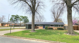 1914 Dee Ave, Springdale, AR 72762