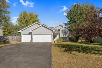 506 Birch St SW, Isanti, MN 55040