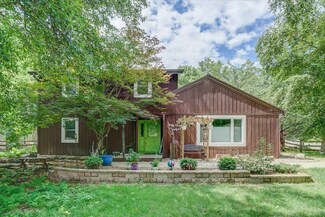 5621 Old Middleton Rd, Madison, WI 53705