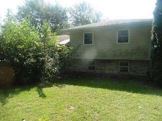 712 SW 3rd St, Stuart, IA 50250