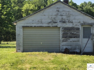 407 N Main St, Windsor, MO 65360