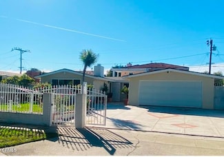 1308 Cedar St, Santa Ana, CA 92707