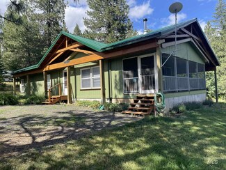 1162 Deep Woods Ln, Kendrick, ID 83537