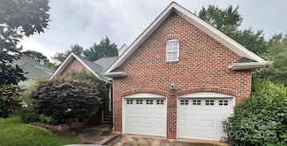 1344 Moonshadow Ln, Shelby, NC 28150