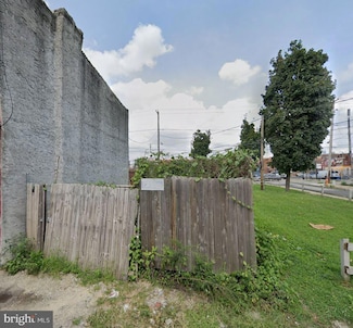 215 W Hazzard St, Philadelphia, PA 19133