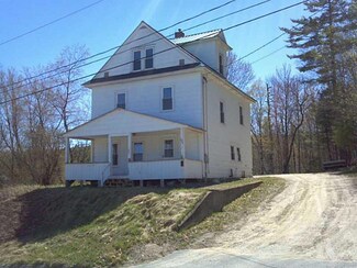 623 Maple St, Rumford, ME 04276