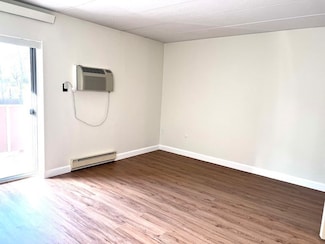 179 Presidents Ln Unit 4L, Quincy, MA 02169