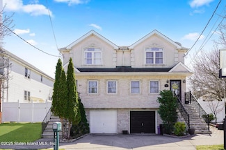 58 Hinton St, Staten Island, NY 10312