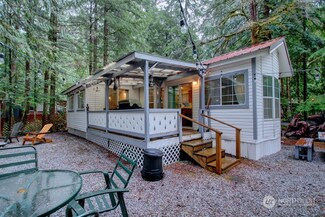 63 3 Schinn Canyon Cir, Deming, WA 98244