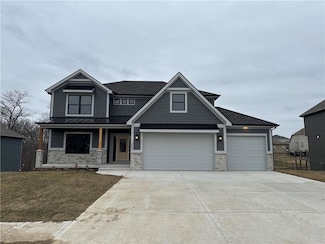 18000 N Peach Blossom Dr, Platte City, MO 64079