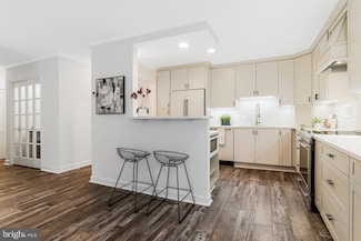 2555 Pennsylvania Ave NW Unit 418, Washington, DC 20037