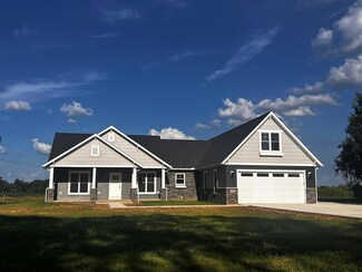 1396 Greenbrier Dr, Mount Vernon, OH 43050