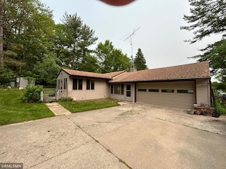 33600 Leisure Dr, Cushing, MN 56443